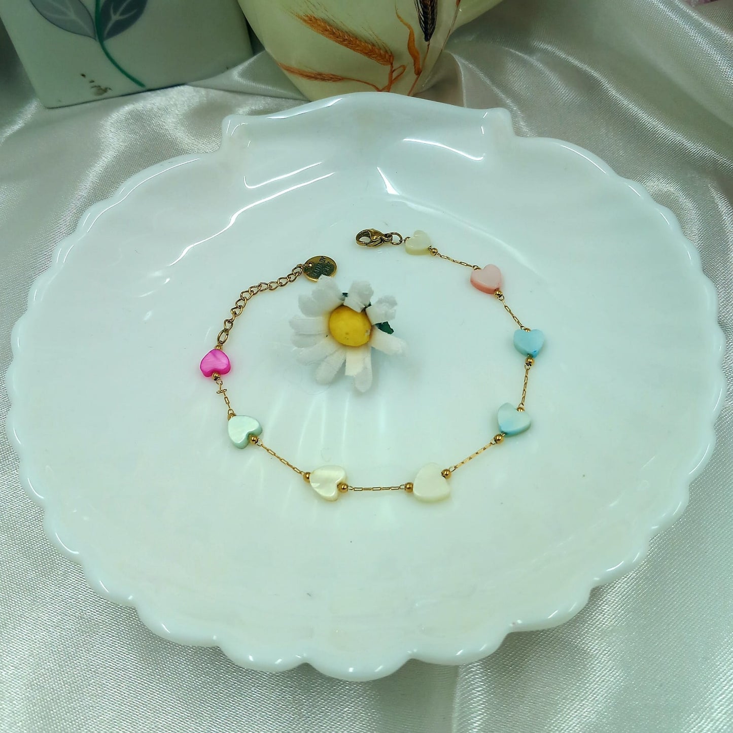 Bracciale Acciaio con cuoricini di madreperla