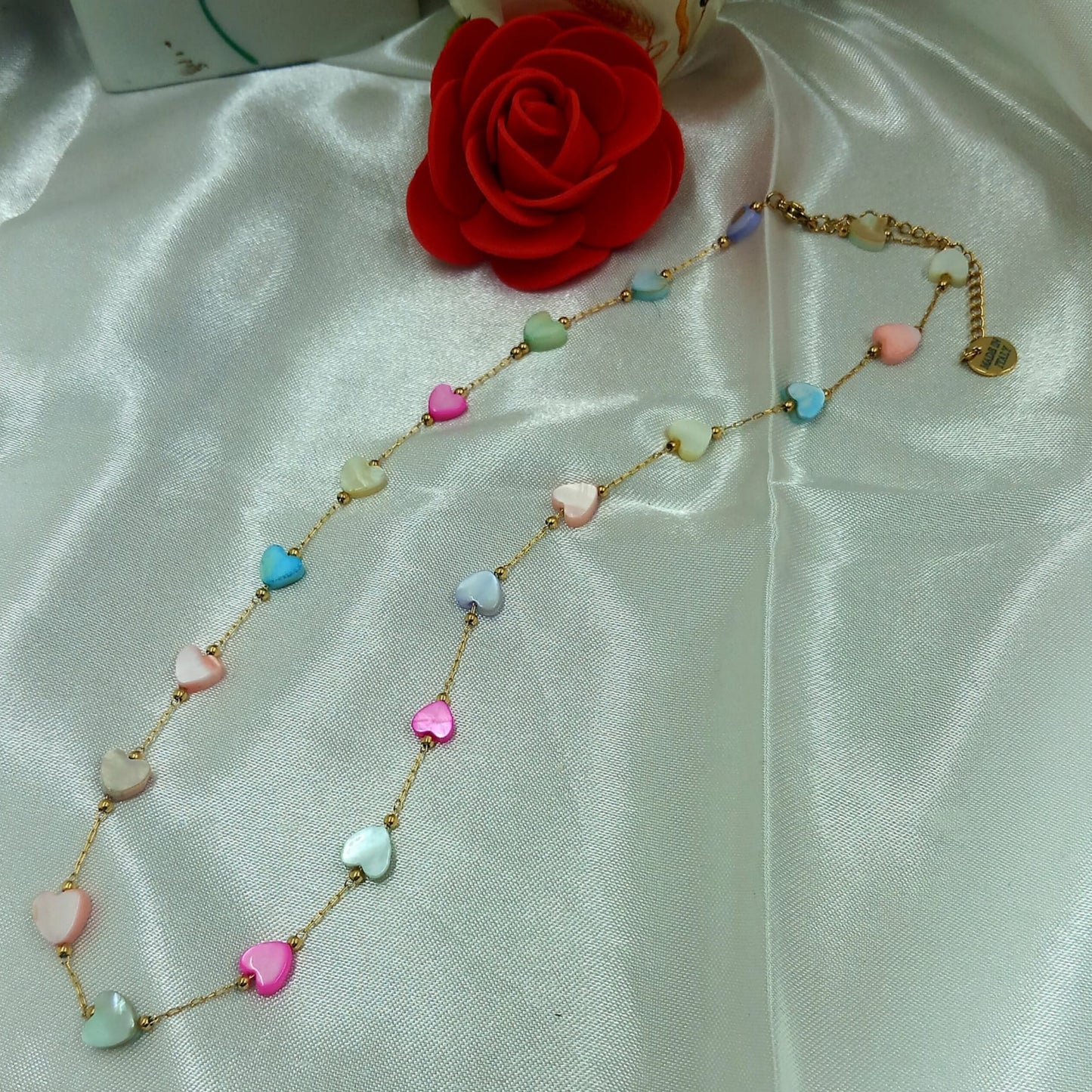 Collana acciaio 316L con cuoricini madreperla