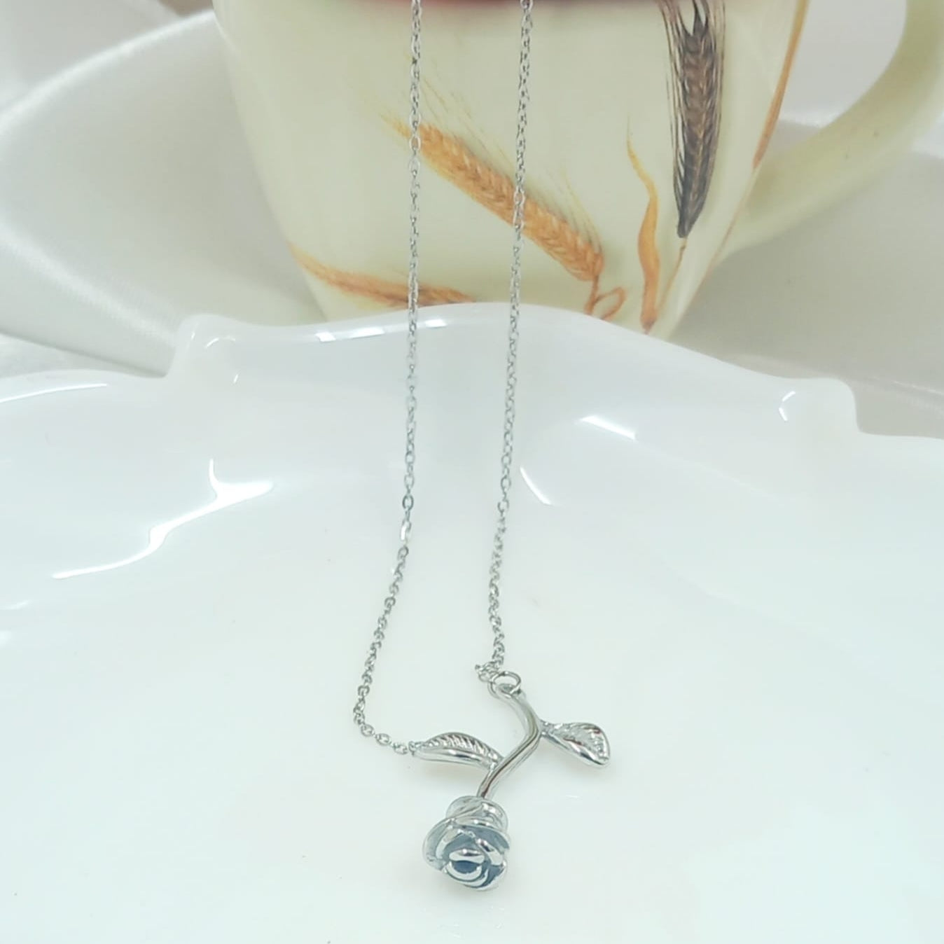 Collana rosa